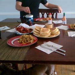 neishhhis:  #Family #breakfast #Bomb #Breakfastisserved #Love my #Boys