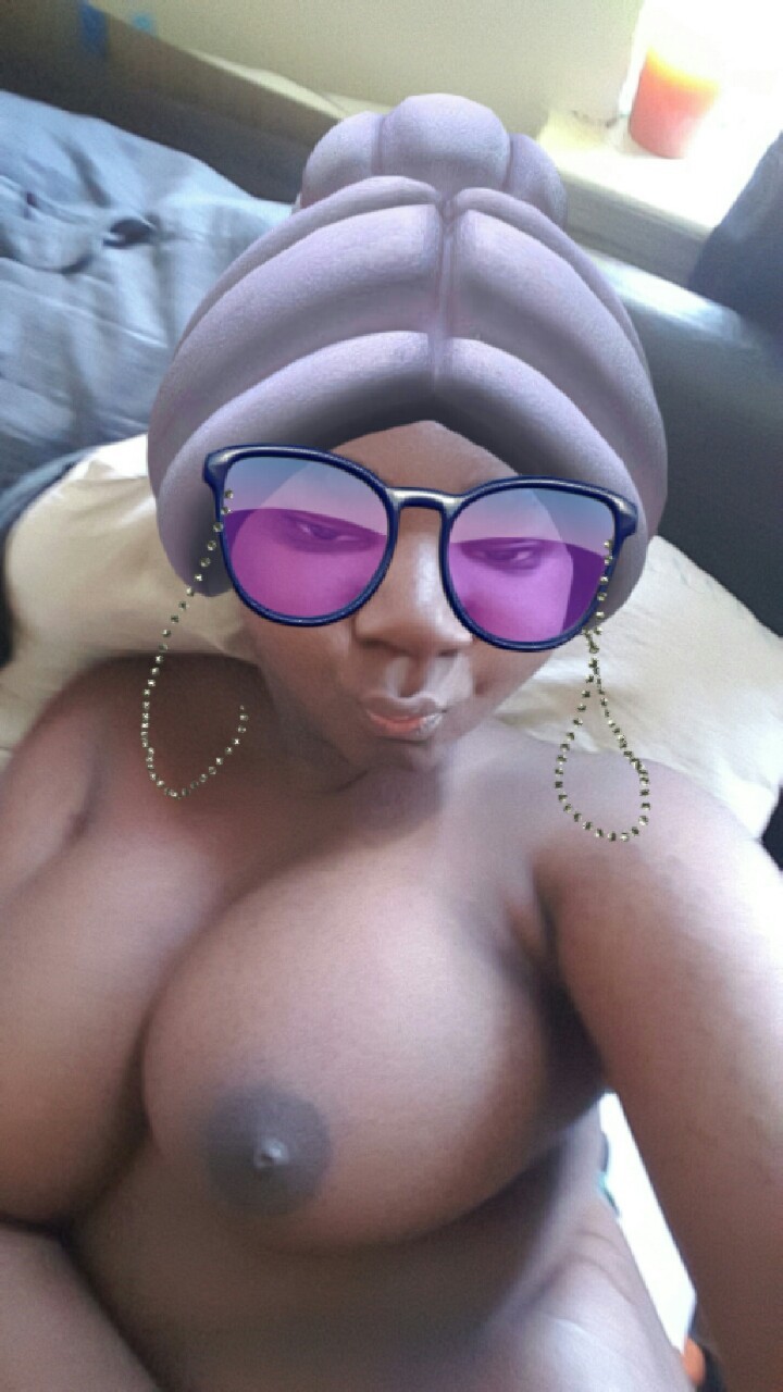 melanin-love:  Snapchat Chronicles I’m kind of a weirdo 😂   Get My NSFW Snapchat