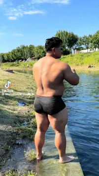 TT @beefymuscle.com - A Recent Full Figured Treat, But ID Unknown.