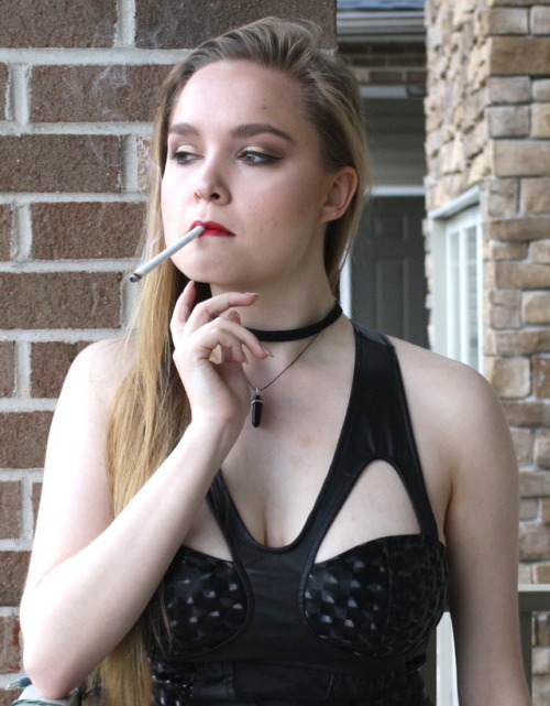 leathersmoke81:Brooke VS120 Dangles in Leather!