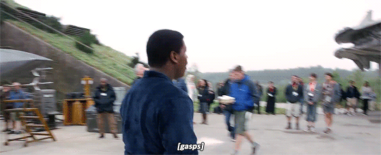 margots-robbie: John Boyega sees the Millennium Falcon for the first time