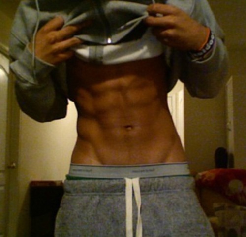 waistbandboy:  Shirtlifter :) adult photos