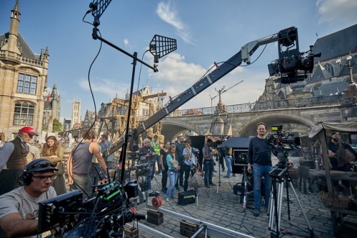 Director Tom Shankland on the set of Les Misérables. (x)