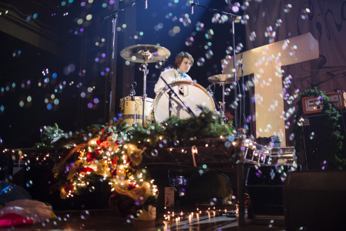 danamansbart:The Front Bottoms Champagne Jam at Webster Hall website | instagram | facebook