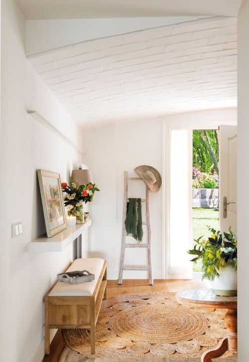 interior-design-home - entryShort guide to interior decoration