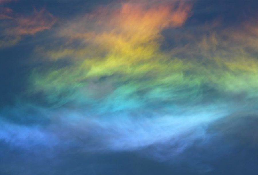 nubbsgalore:
“ circumhorizontal arcs photographed by (click pic) david england, andy cripe, del zane, todd sackmann and brandon rios. this atmospheric phenomenon, otherwise known as a fire rainbow, is created when light from a sun that is at least 58...