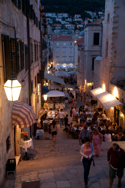 wander-e-r:  emma-twistt:  moguo32:  Dubrovnik,