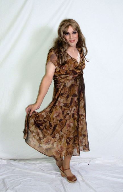 hgillmore:  Well Dressed Crossdressers and Transgendered Women  You are a true treasure. Kisses all 