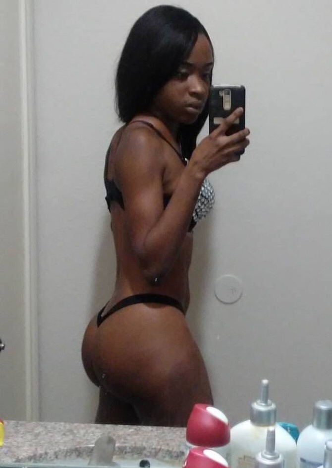 Ebony - Beauties