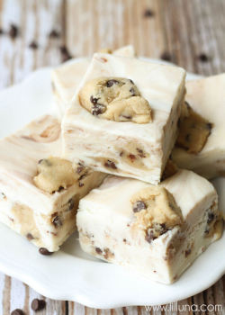 sweetoothgirl:  White Chocolate Cookie Dough Fudge     Fap Fap Fap Fap Fap