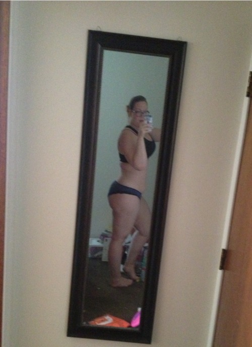 omganniephanny:  Post workout, pre shower.  C4S ELM Clipvia