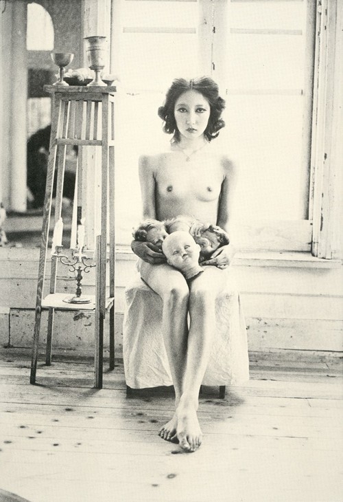 Sex steroge: Shuji Terayama (from Photothèque pictures