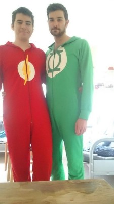 tcufrogsno1:  Super Gay Super Heroeshttp://tcufrogsno1.tumblr.com/