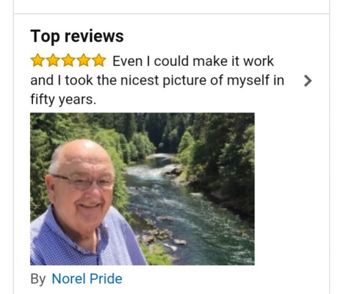 hannigraham:I was looking at selfie sticks on amazon and i think this review is so sweet and cute