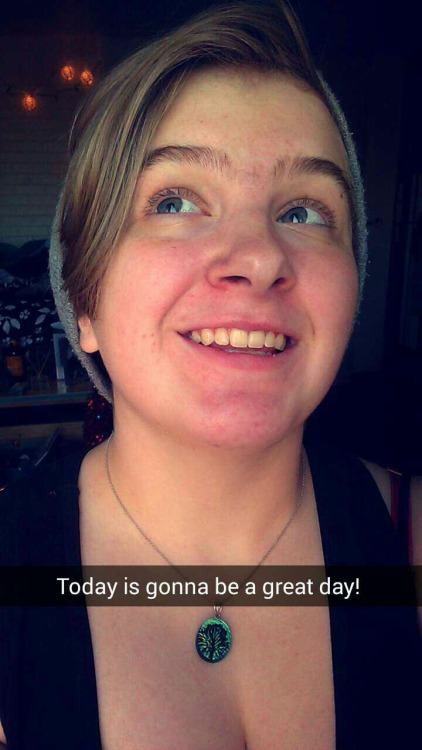 erenswilltokill:Some pics from this morning cause I was bored and cute