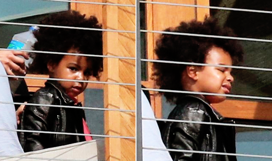 blackafricanandbeautiful:  Yoncé and Blue Ivy.   Black is beautiful!