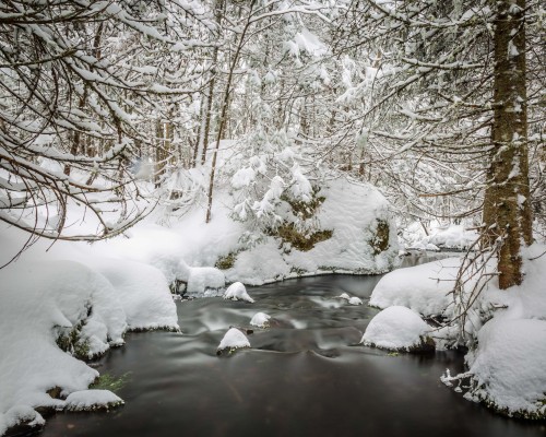 Downstream is the kind of place that doesn’t feel the winter.© Jeremi Bourassa