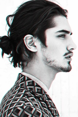 the4mat:  tan-hermosa:  Avan Jogia by Angelo