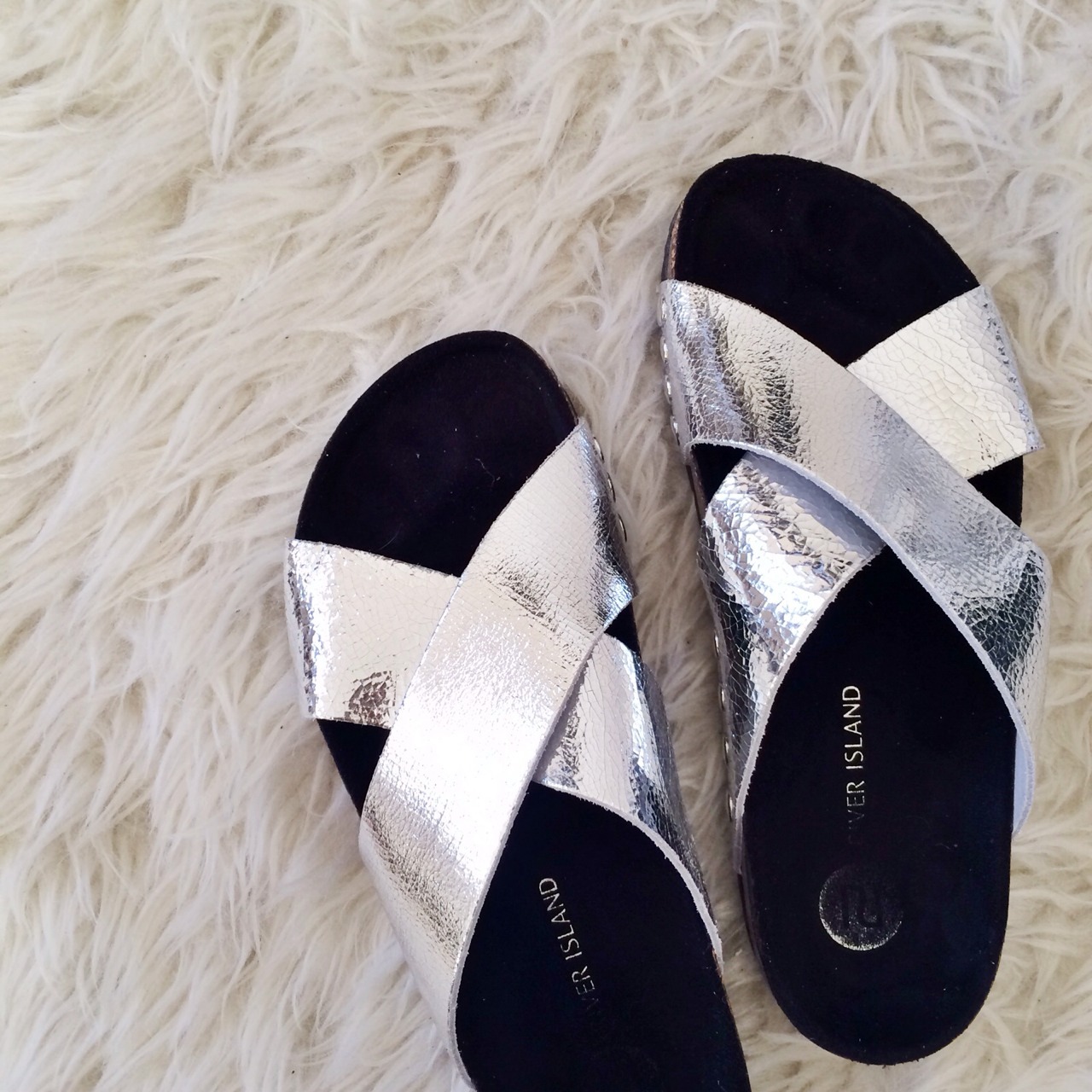 venomise:  idressmyselff:  Happy feet  i need these