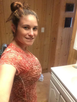 8inoffun:  Busty house wife exposed. 