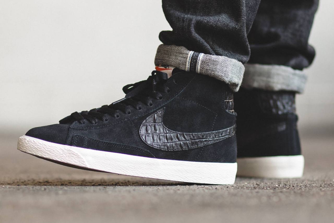 Nike Blazer Mid Premium Vintage - Black (by... – Sweetsoles – Sneakers,