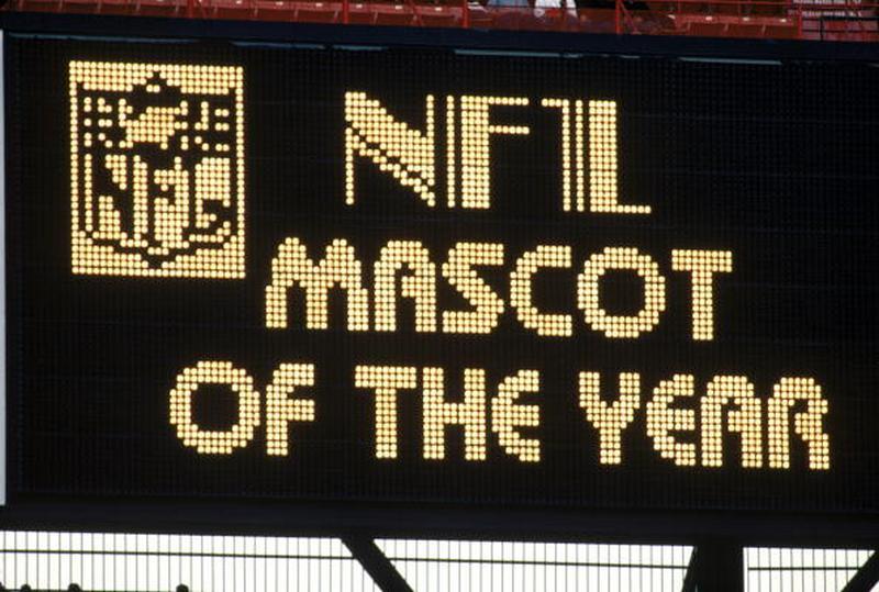 NFL MASCOT OF THE YEAR Week 1 | Week 2 | Week 3 | Week 4 | Week 5 | Week 6 | Week