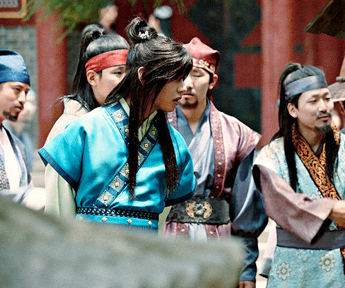 LAST CALL: How Do You Feel About Updates From The Members While They're Completely Their Military Service?