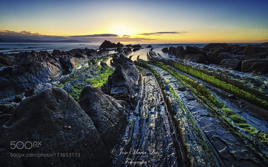 BARRIKA XIII by josetxu
found at 500px