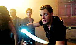 canislytherinthings:   The Shadowhunters Chronicles Network - Team Herondale challenge 3 : Favorite Parabatai - Jace and Alec    “I always thought I was happy being the dark star to your supernova. I mean, you have the angel’s gift. I could train