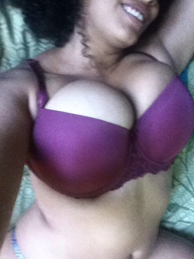 curtflirt509:  The things i want to do to her…….