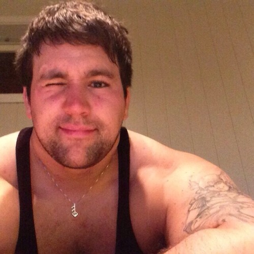 jermiesw17:  Oh my gosh bish bosh - now these a FreaKing hot   http://jermiesw17.tumblr.com