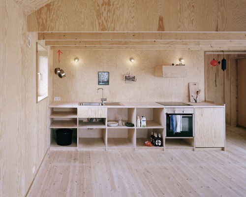 Is that an Aga kitchen stove? Oww why so expensive&hellip; :)