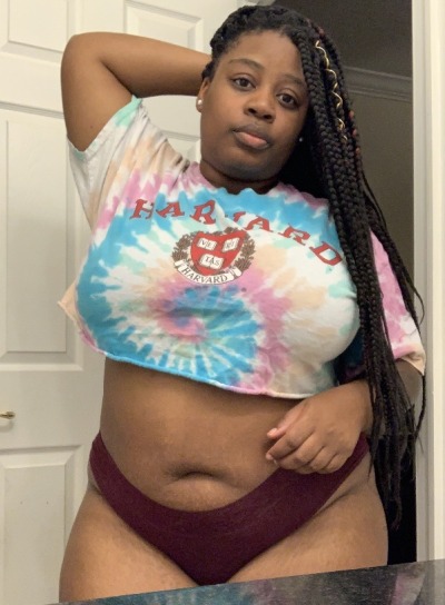 curvy-caro:fluffxxstuff:someone said it was thick thursday ☺️Wow 🤩 