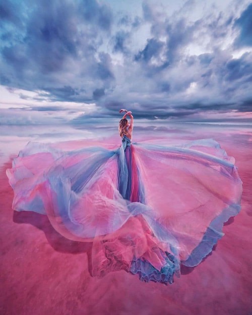 Russian photographer Kristina Makeeva creates fairytale photographs by using dreamy clothing, specia