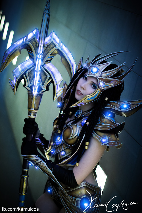 shikarius:  vurms:  loreweaver:  kamuicosplay:  Protoss Wizard - Starcraft II / Diablo III / World of Warcraft crossover Want to see more? Like Kamui on Facebook Follow Kamui on Twitter Check Kamui’s Blog Watch Kamui’s Costume Tutorials Armor material