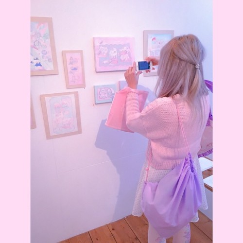 lilacck:words cannot describe my happiness that day! I have been following her &amp; her artwork