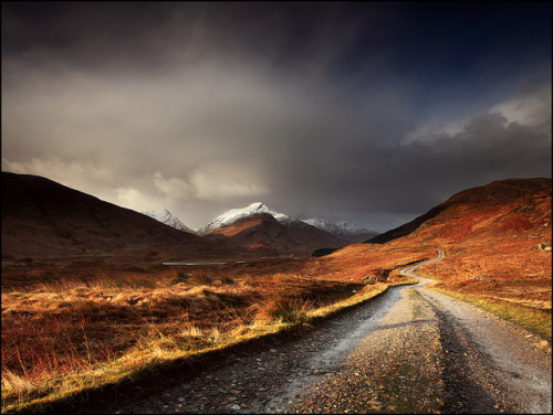 Sunshowers Loch Arkaig by angus clyne on Flickr.