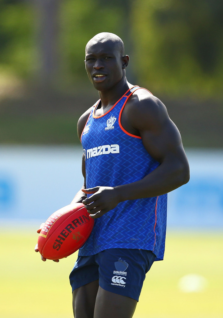 officialetulan:  Majak Daw.