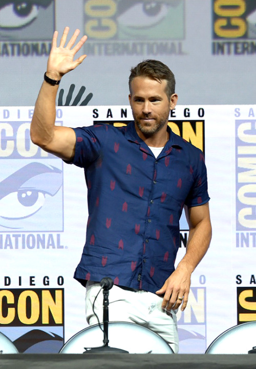 Ryan Reynolds speaks onstage at the ‘Deadpool 2’ panel during Comic-Con International 20