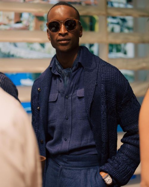 A small glimpse into Ralph Lauren’s SS24 Collection presentation in Milan.
Courtesy of Peter Zotollo (@urbancomposition)