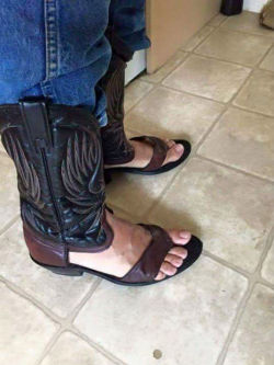 Horror-Lust:  Trapxmami:  Que-Cooltura:  Fresher Than You  :/  Getting These For