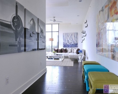 houseandhomepics:  hall by Montgomery Roth Architecture & Interior Design http://www.houzz.com/photos/3751545/Waterstone-Condo-Lago-Vista-Tx-contemporary-hall-austin