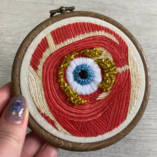 sosuperawesome: Anatomical EmbroideryAmbroidering on Etsy