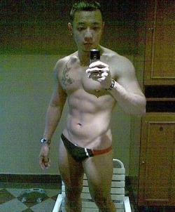 asianmalemuscle:  Enjoy thousands of images