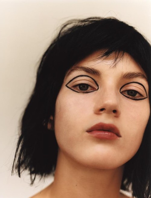 YSL Beauty Dazed Autumn Winter 03 / 04 Valery Kaufman Photography Theo Sion; make-up Thomas de Kluyv