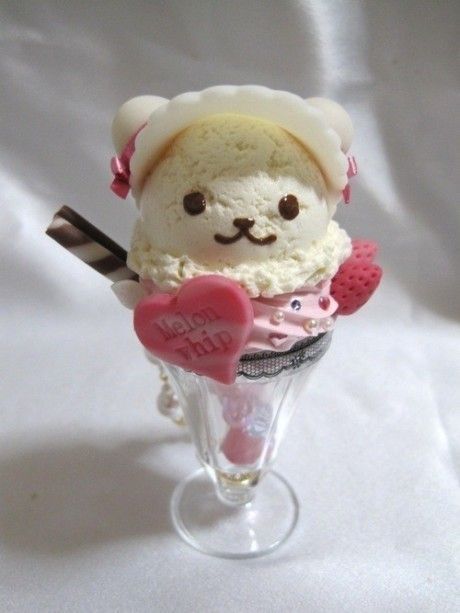 weeheartfood:Ice cream time This is so cute!!!!