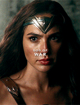 tessatompsons:[…] Later in the series, Wonder Woman is forced to kill War during a conflict with her