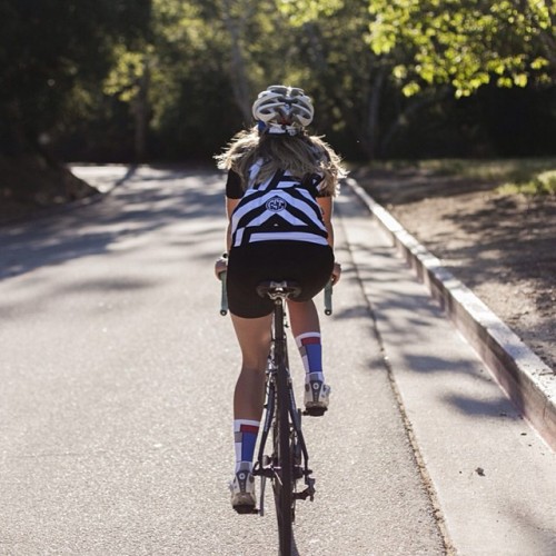 dukester00: Another shot of @teamdreamteam’s Rizzle Dizzle Women’s Jersey. : @jessecarmody