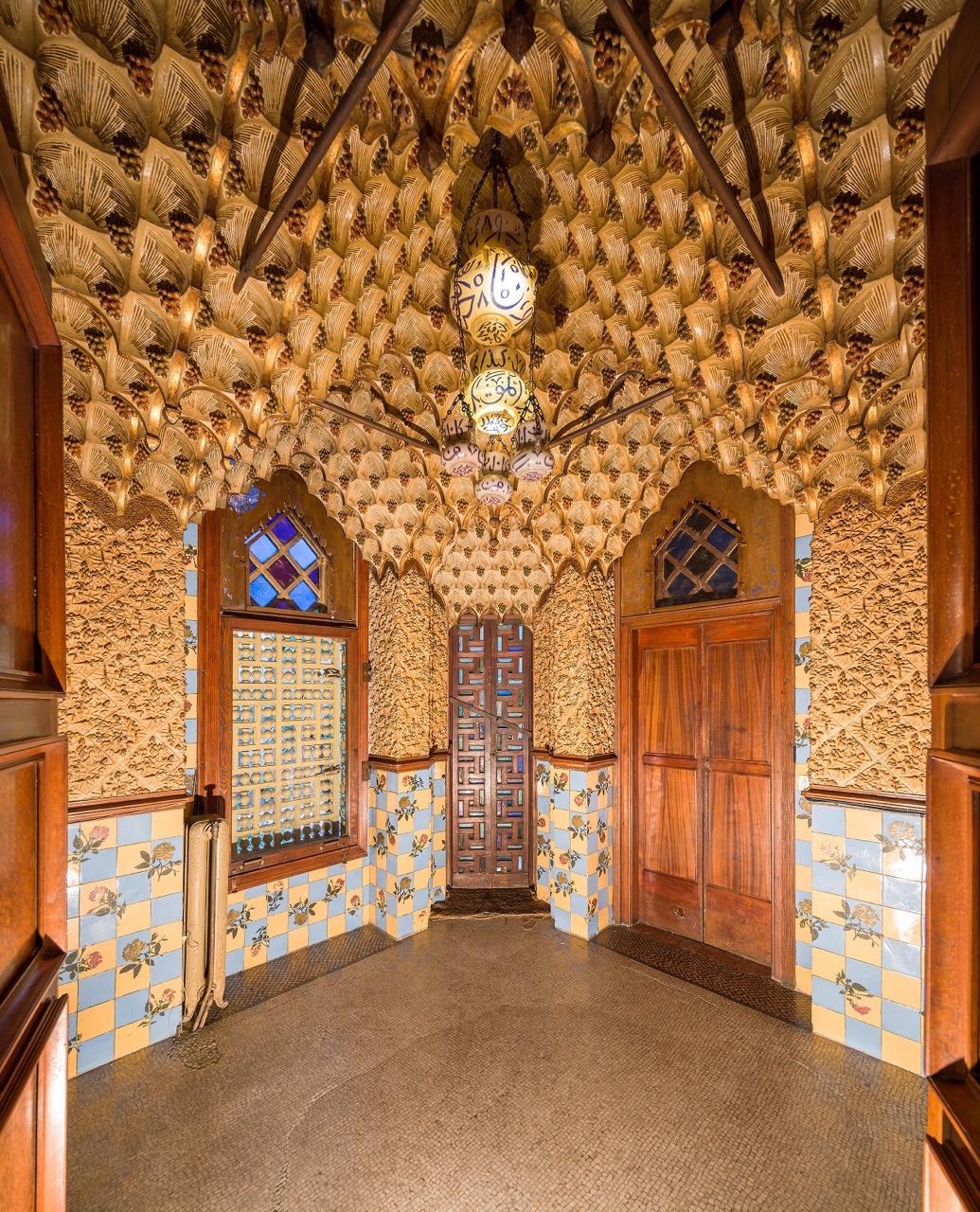 lostprofile:   ANTONI GAUDÌ INTERIORS As the recently restored Casa Vicens (1883/85) makes clear, Antoni Gaudì’s architecture, both outside and in, was initially a Catalunyan version of the dominant historicism and eclecticism, reflecting Gaudì’s