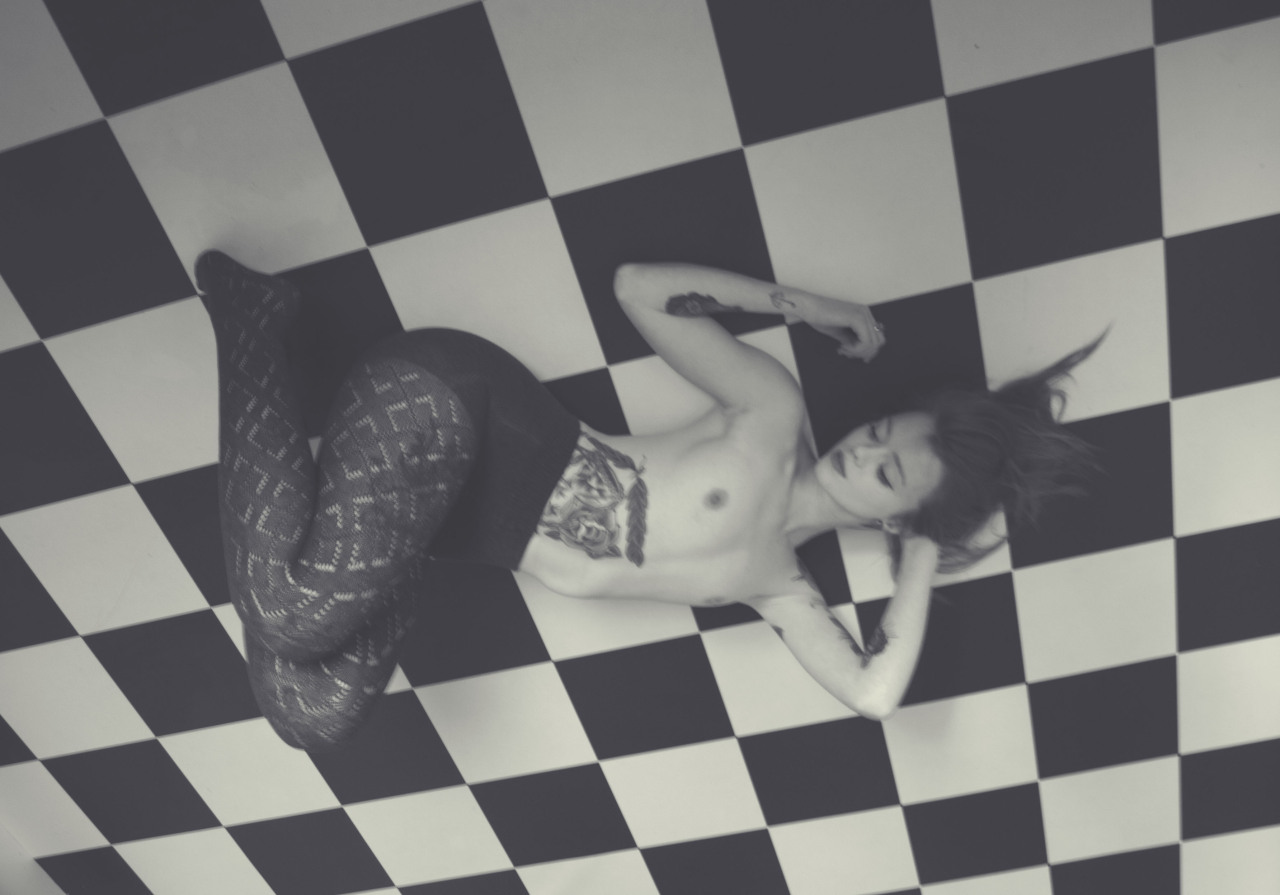 rachellouisemcdermottart:  some more photographs of my beautiful friend julie kennedy